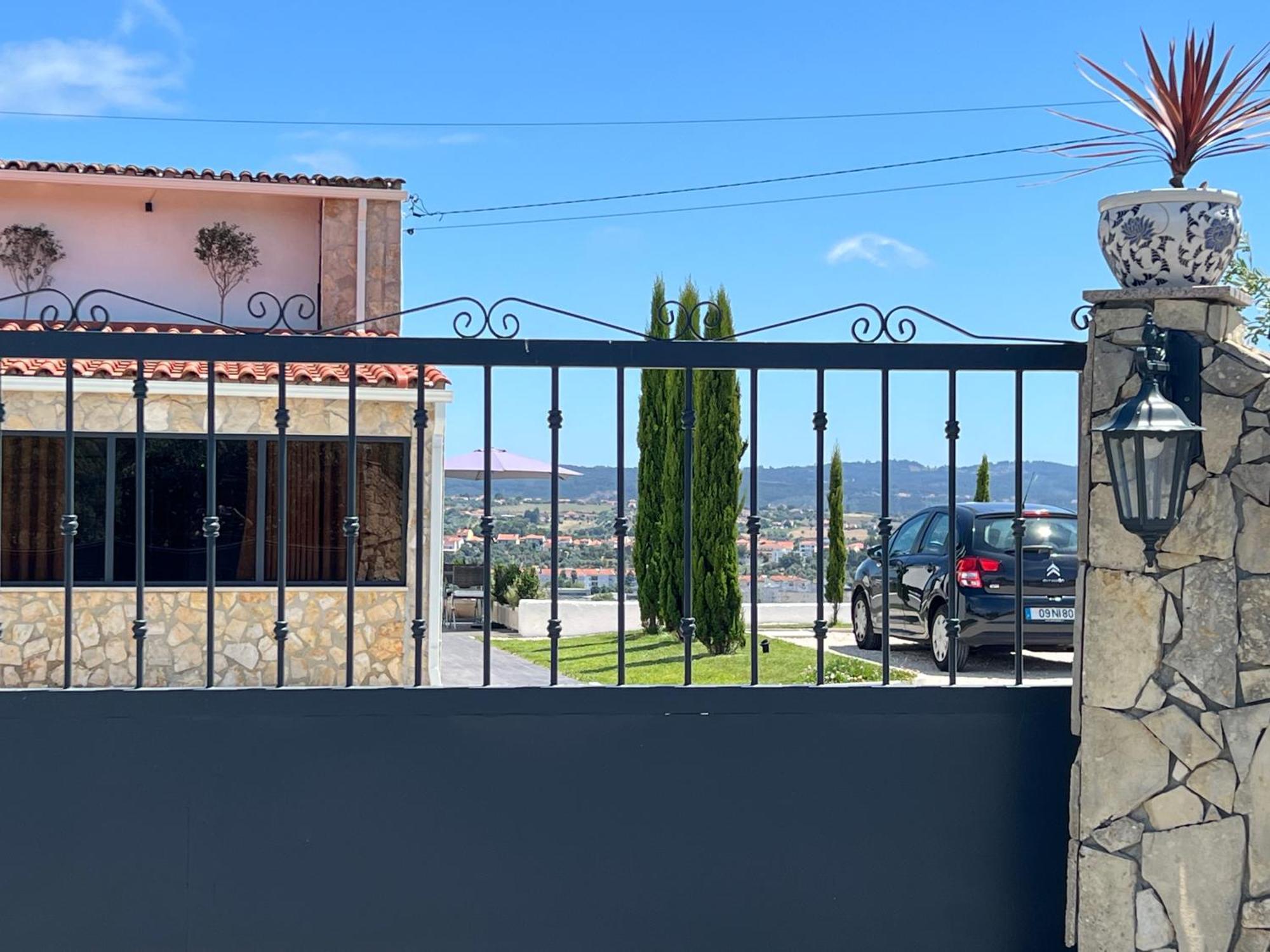 Vila Pombal Tomar Apartments - Pool & City Views Exterior photo